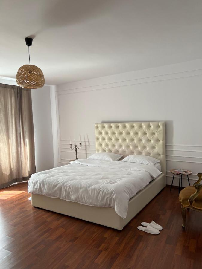 Hidden Gem Apartment In The Center Of The City Brașov Exterior foto